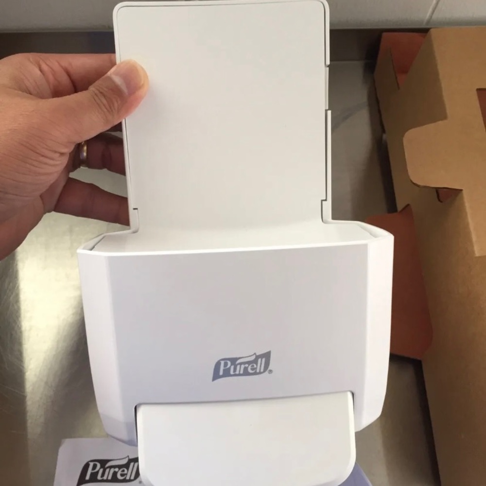 Soap dispenser